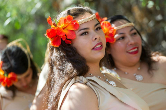  MaryAnne Santos (left) and Jenise San Nicolas debuted at the Chamorro Cultural Fest in San Diego in 2014 (Photo: Bryson Kim)